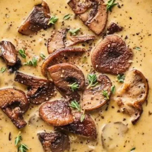 A satisfying creamy porcini mushroom soup